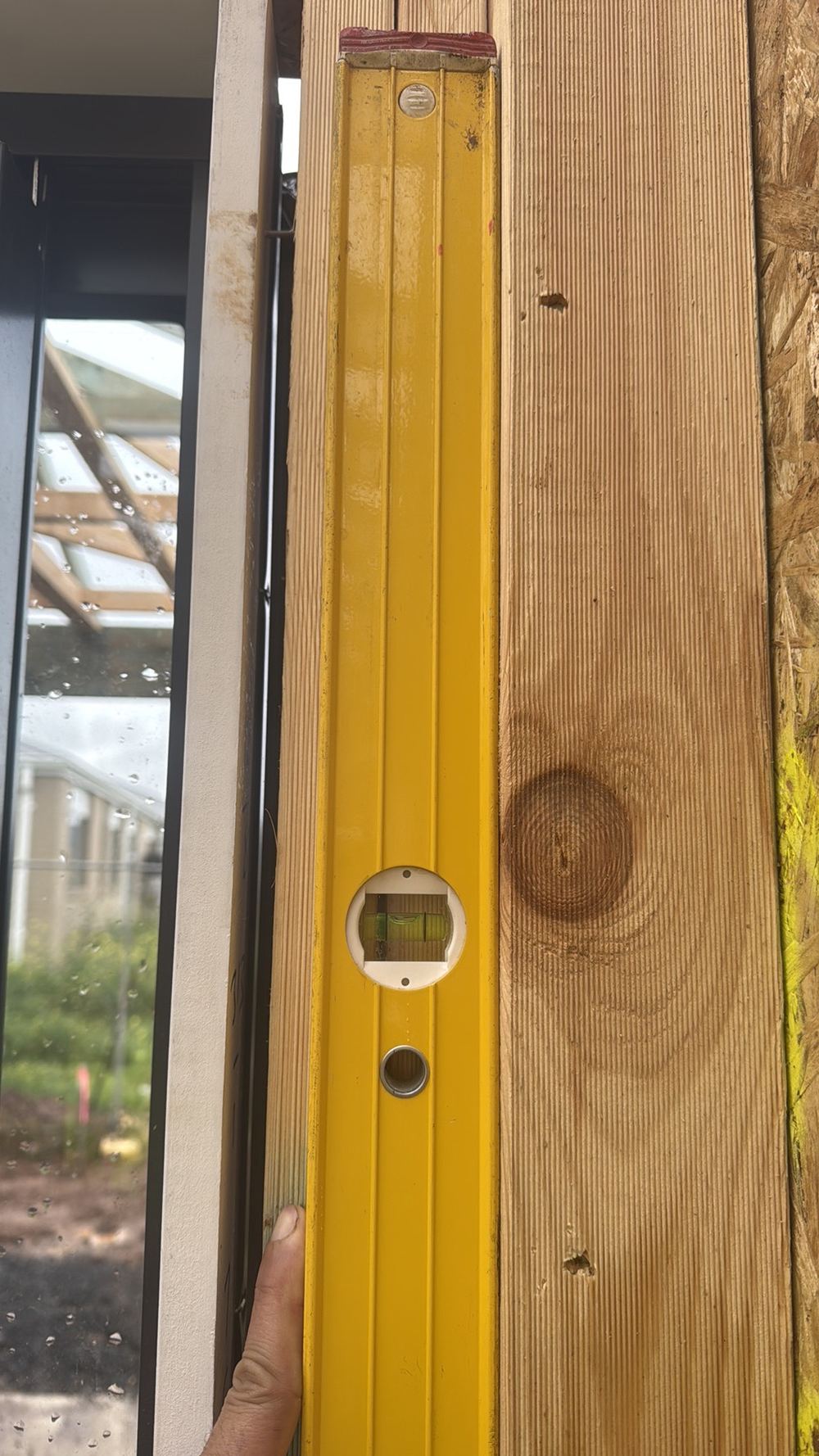Wall frame out of plumb by more than 5mm over 1.8 metres, Truganina